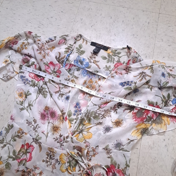 Forever 21 | White colorful flower ruffled cardigan blouse - Picture 8 of 8